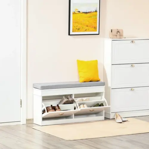 مقعد بيري لتخزين الأحذية هو الحل المثالي للمساحات الضيقة. يتميز بتصميم عصري وأنيق يوفر لك مقعدًا مريحًا مع مساحة واسعة لتنظيم الأحذية، مما يجعله خيارًا مثاليًا للمداخل أو غرف النوم الصغيرة