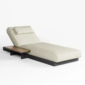 Outdoor Chairs & Lounge chairs